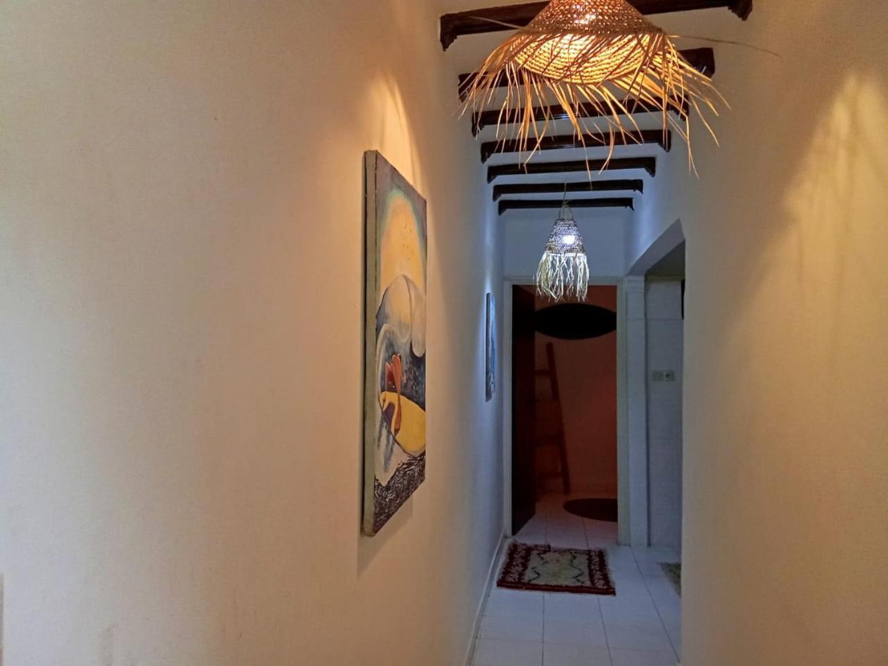 Surfer Rosa Hostel Tamraght Eksteriør bilde